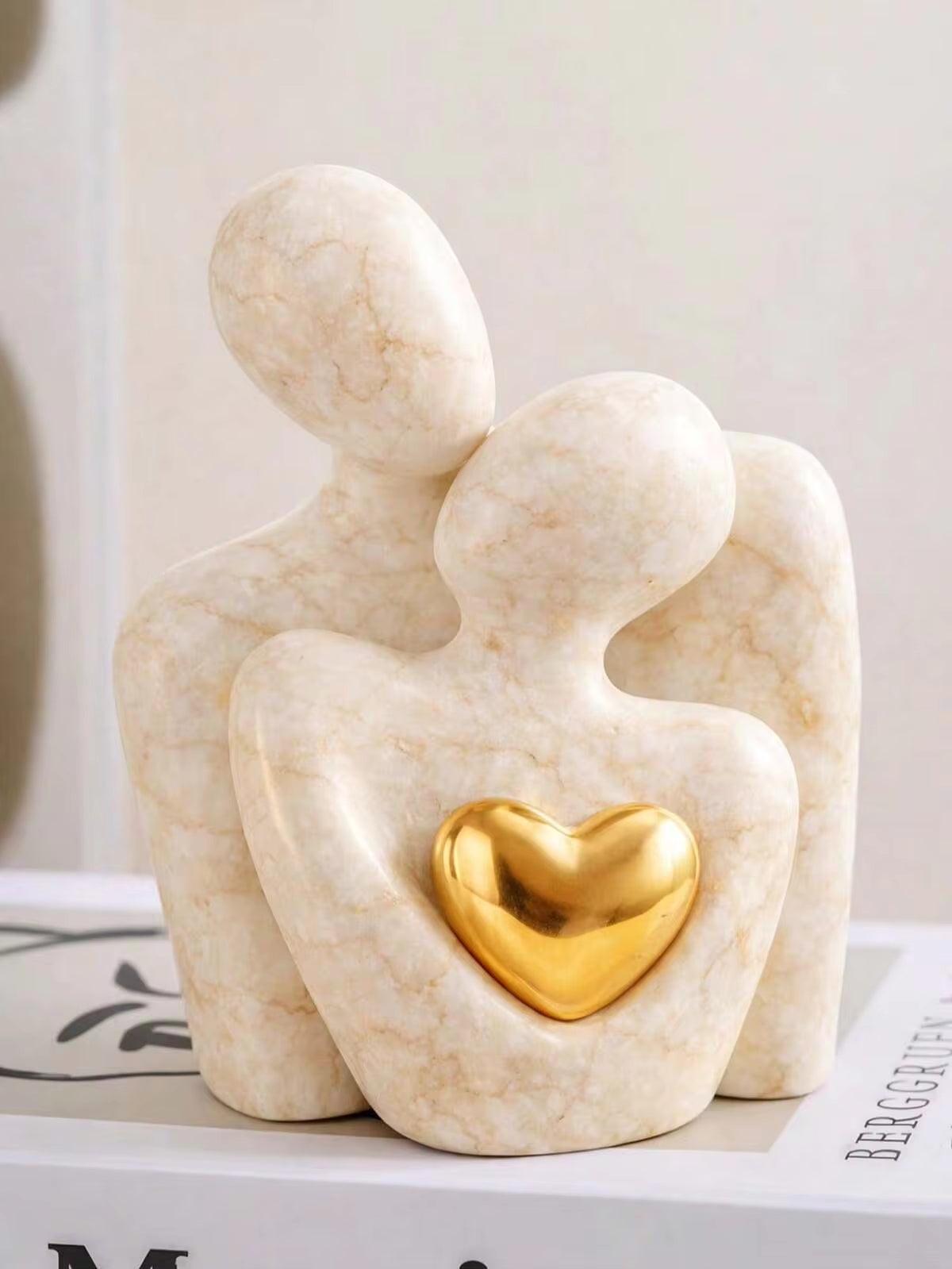 2pcs Mini Couple Statue (3.35 Inches), White Resin Decor, Suitable For Bedroom Shelf, Romantic Anniversary, Wedding And Valentine's Day Couple Gift